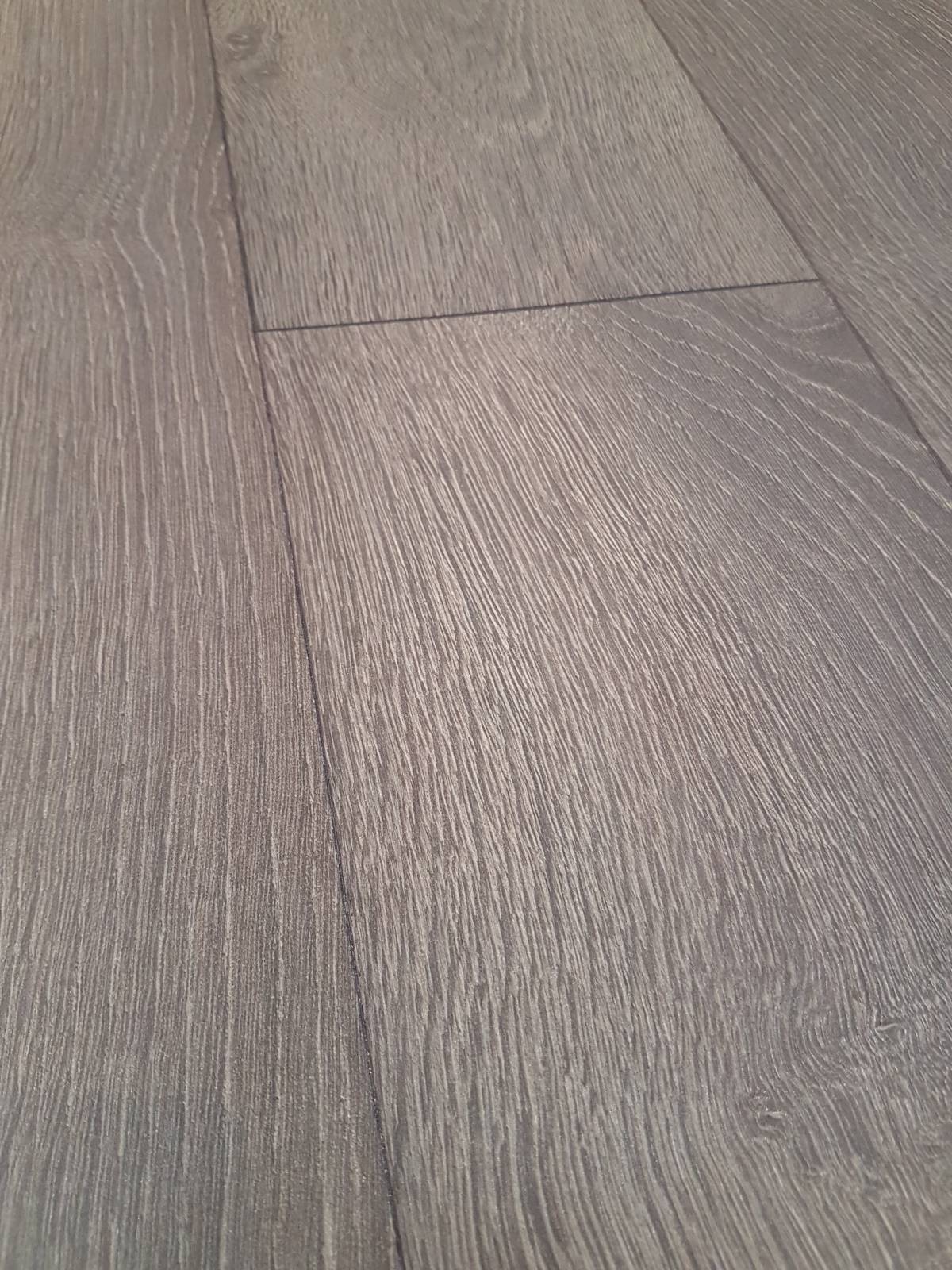 CHêNE VIEILLI GRIS CLM1382 | Parquet Service Stratifié Quick Step – Classic – Chêne vieilli gris Riedisheim 0