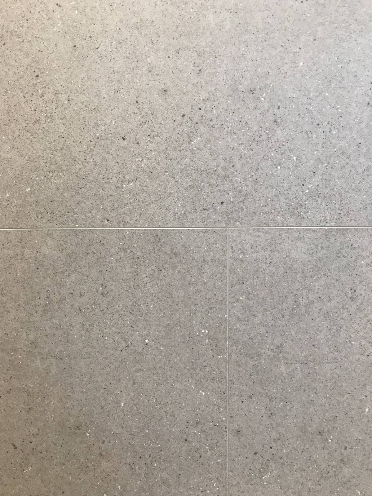 QUICK STEP &#8211; LIVYN VIBRANT GRIS MOYEN Pfastatt