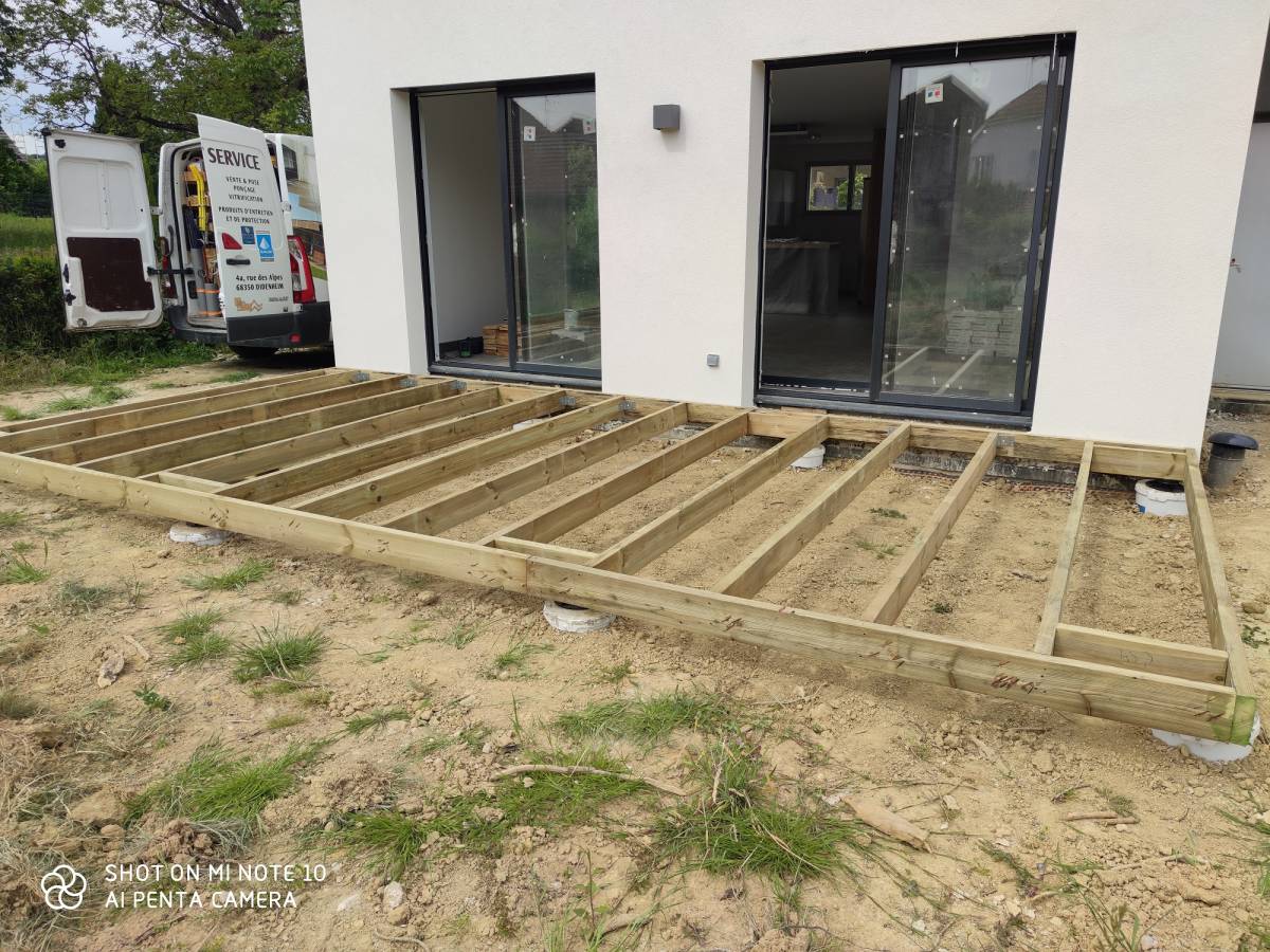 TERRASSE EN MELEZE DE SIBERIE- HAGENTHAL-LE-BAS Illzach 0